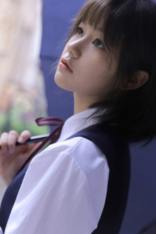 佐伯奈
